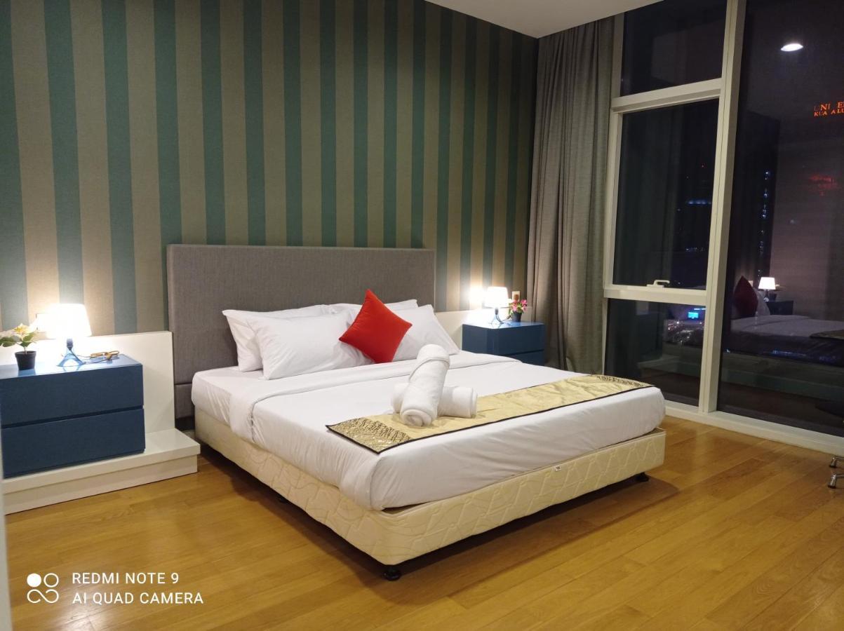 Grand Suite At Platinum Klcc 쿠알라룸푸르 외부 사진