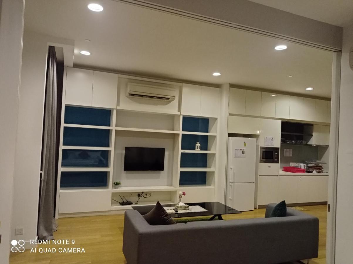 Grand Suite At Platinum Klcc 쿠알라룸푸르 외부 사진