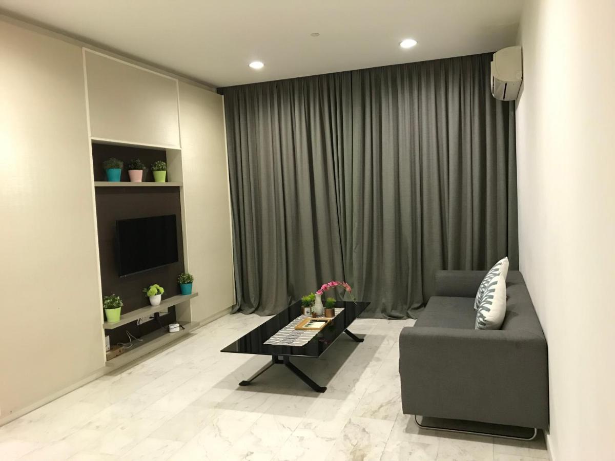 Grand Suite At Platinum Klcc 쿠알라룸푸르 외부 사진